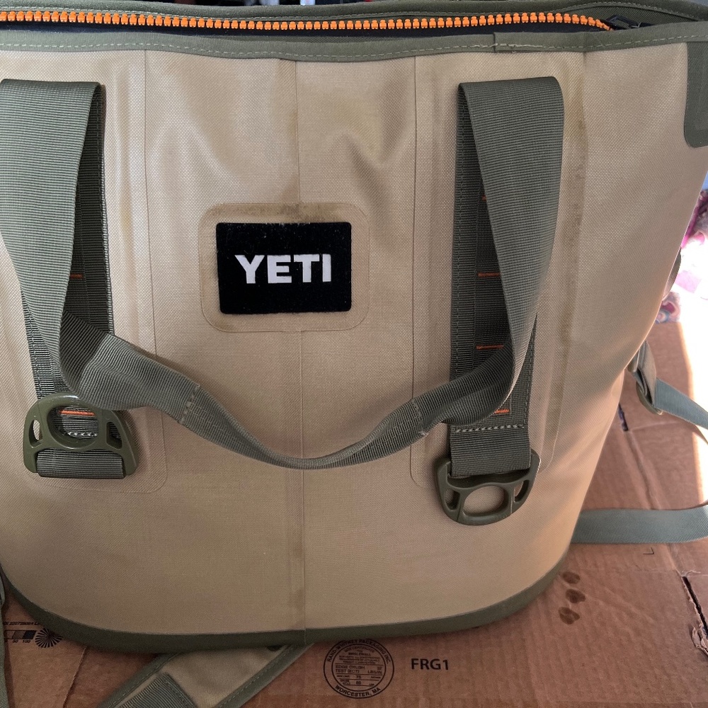 Yeti Hopper 30